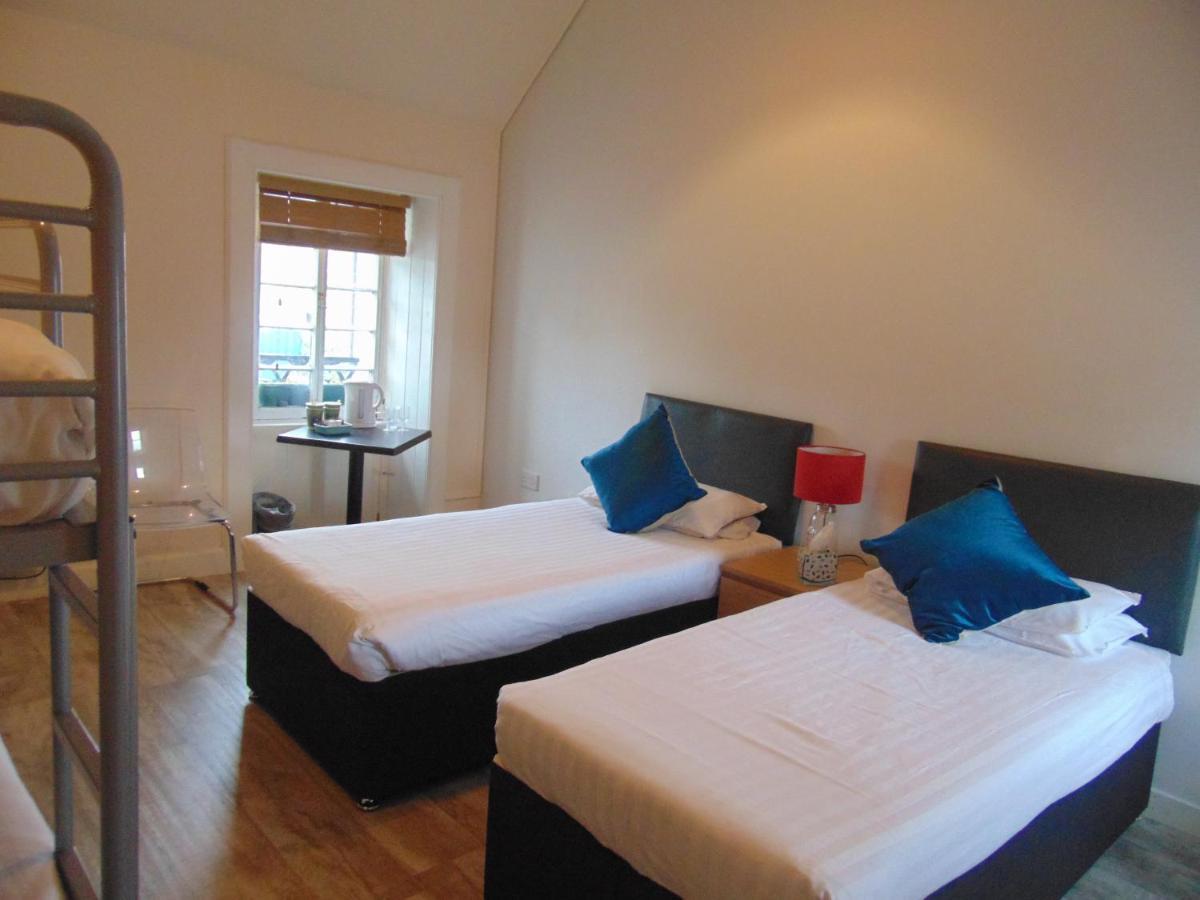 Callander Hostel Bagian luar foto