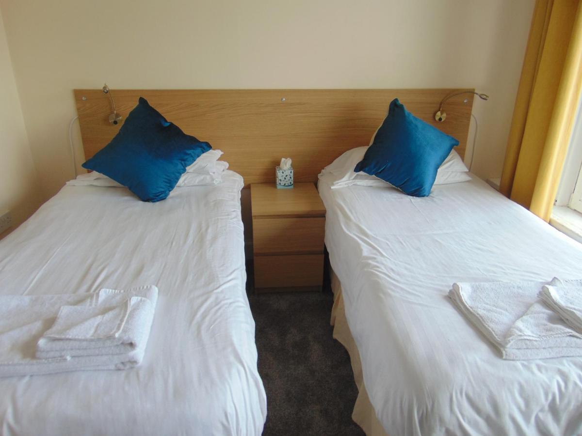 Callander Hostel Bagian luar foto