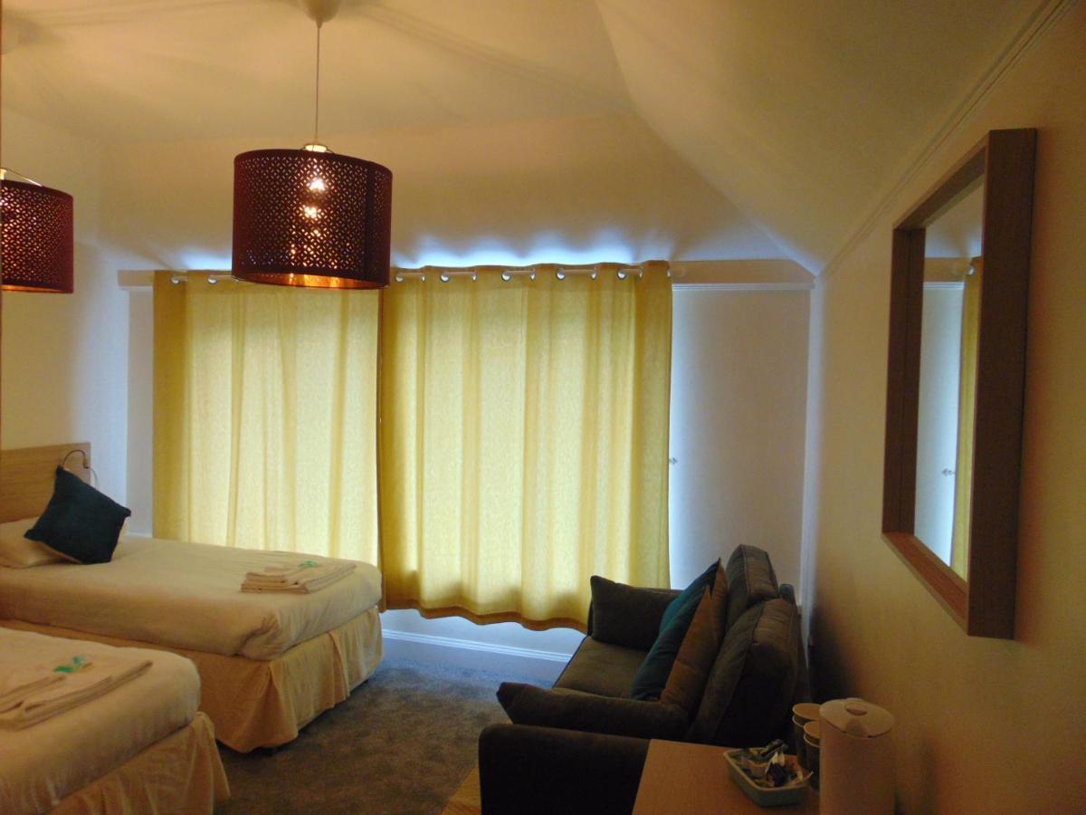 Callander Hostel Bagian luar foto